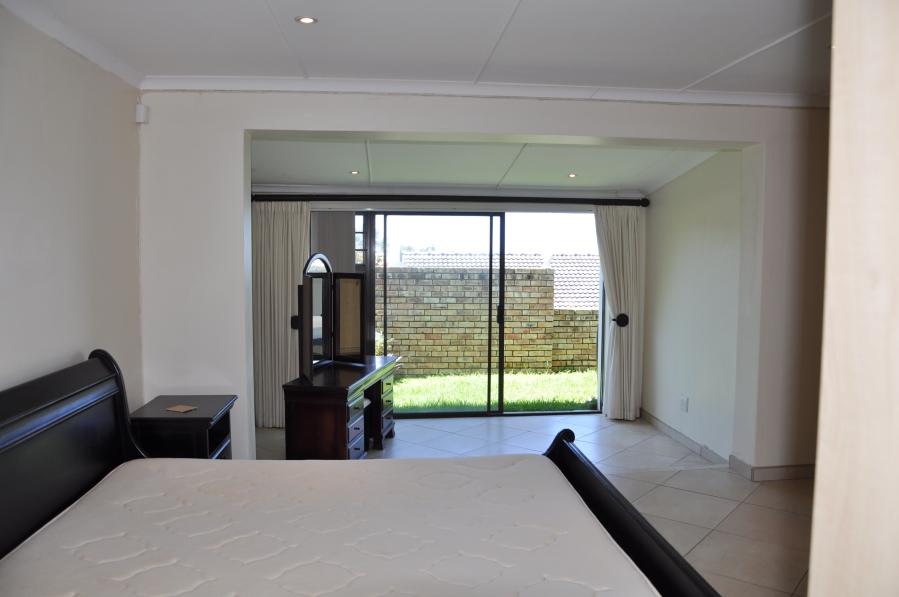 4 Bedroom Property for Sale in Cintsa West Eastern Cape